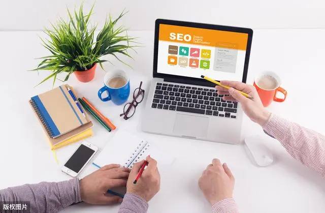 警方通报岁男子医院坠亡